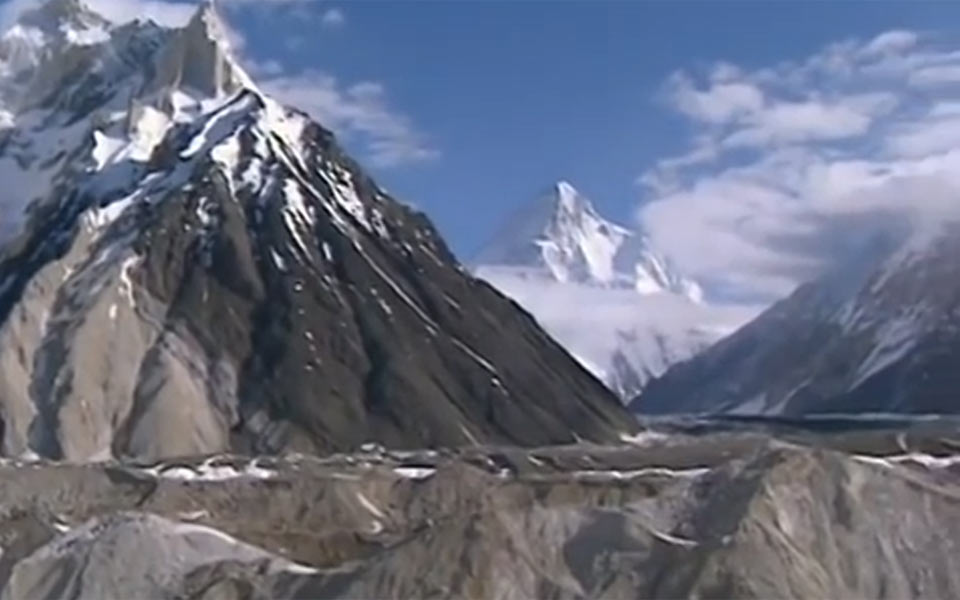 k2-ανεβαίνοντας-στο-δυσκολότερο-βουνό-2002243