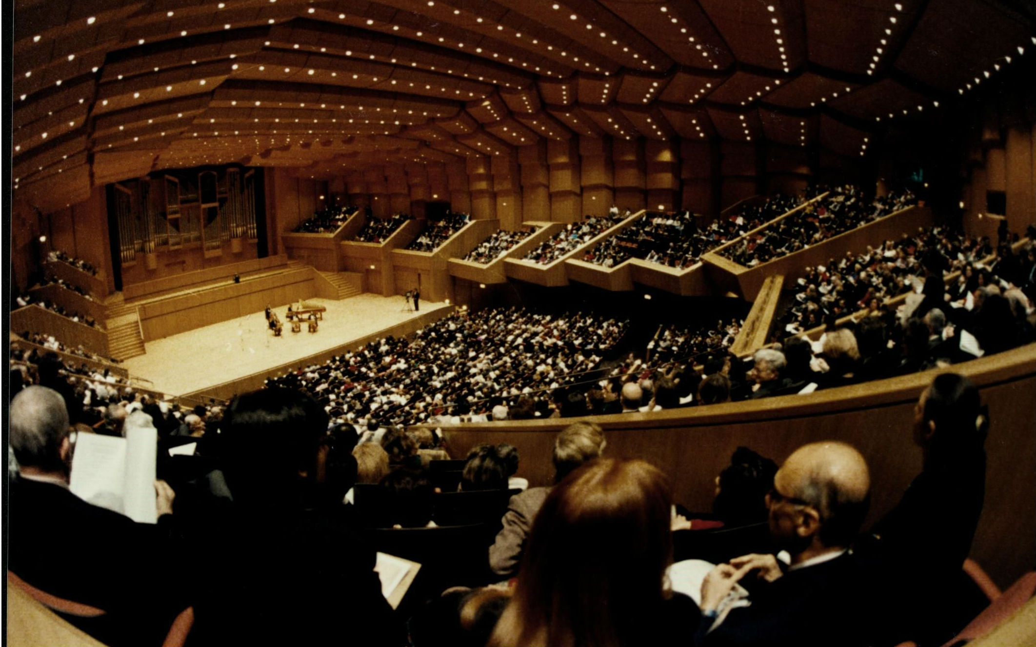 δέκα-χρόνια-megaron-plus-παρουσίαση-προγράμματ-2003882