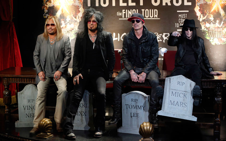 σε-περιοδεία-μαμούθ-αποχαιρετούν-οι-m-2004023