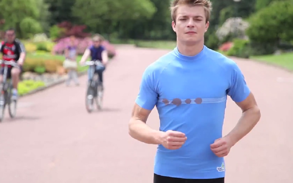 έξυπνο-ύφασμα-μετρά-τις-επιδόσεις-σ-2001334