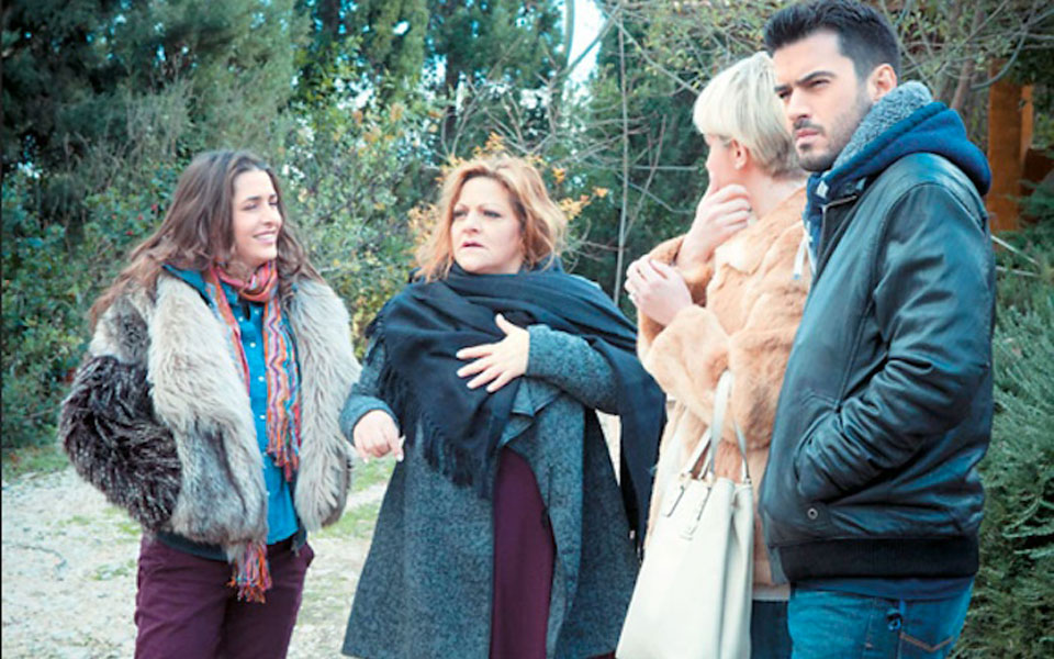 κάτω-παρτάλι-ακόμη-μία-κωμική-σειρά-2002937