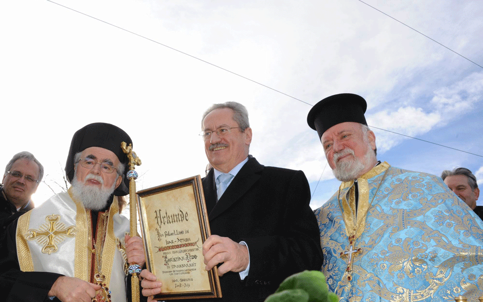 οι-ελληνες-του-μονάχου-τιμούν-τον-δήμα-2001282