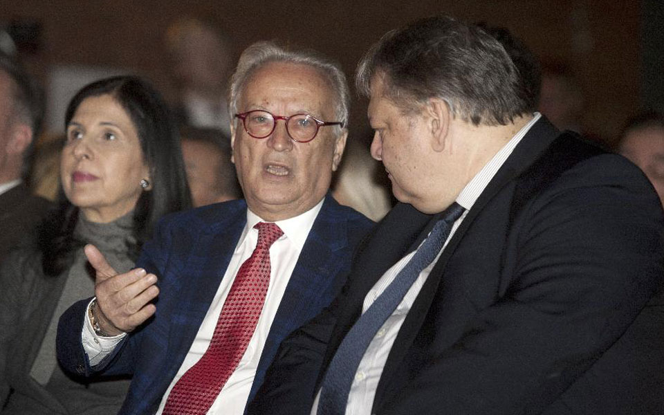 βενιζέλος-το-πασοκ-ούτε-διαλύεται-ούτ-2002794