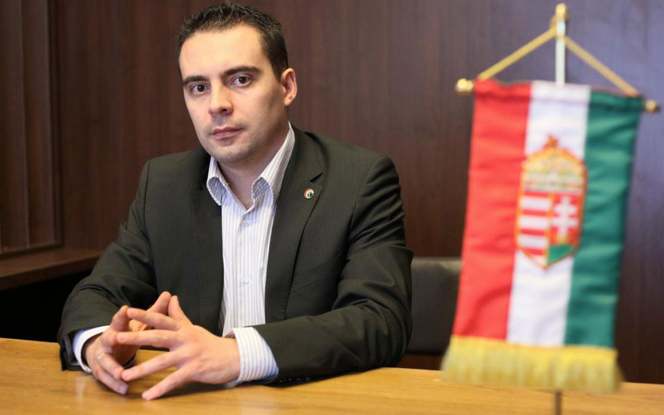 στη-βρετανία-μεθαύριο-ο-ηγέτης-του-τζό-2002845