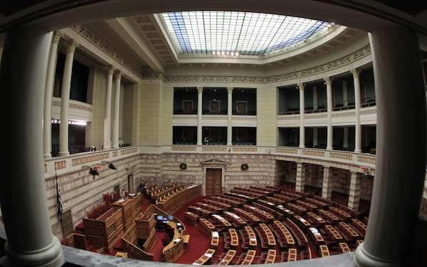 σύσσωμη-καταδίκη-των-κομμάτων-για-την-2001635