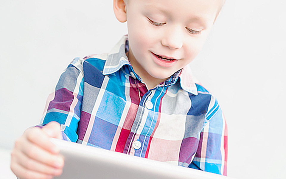 μικρός-ο-χρόνος-που-δαπανούν-τα-παιδιά-2004510