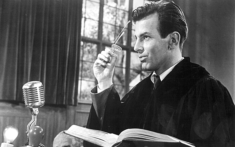 μαξιμίλιαν-σελ-πολύπλευρη-προσωπικό-2004896