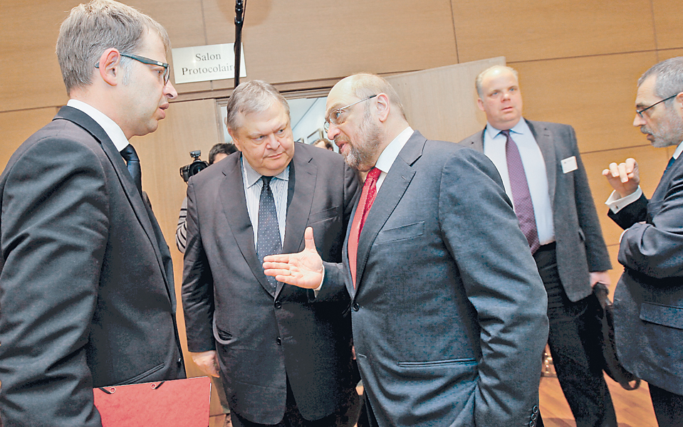 μέσω-κάλπης-το-ευρωψηφοδέλτιο-της-ελ-2005098