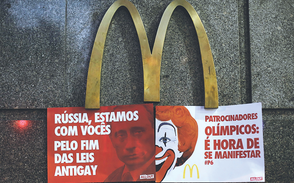 αυλαία-στο-σότσι-εκεχειρία-ζητούν-πού-2005510