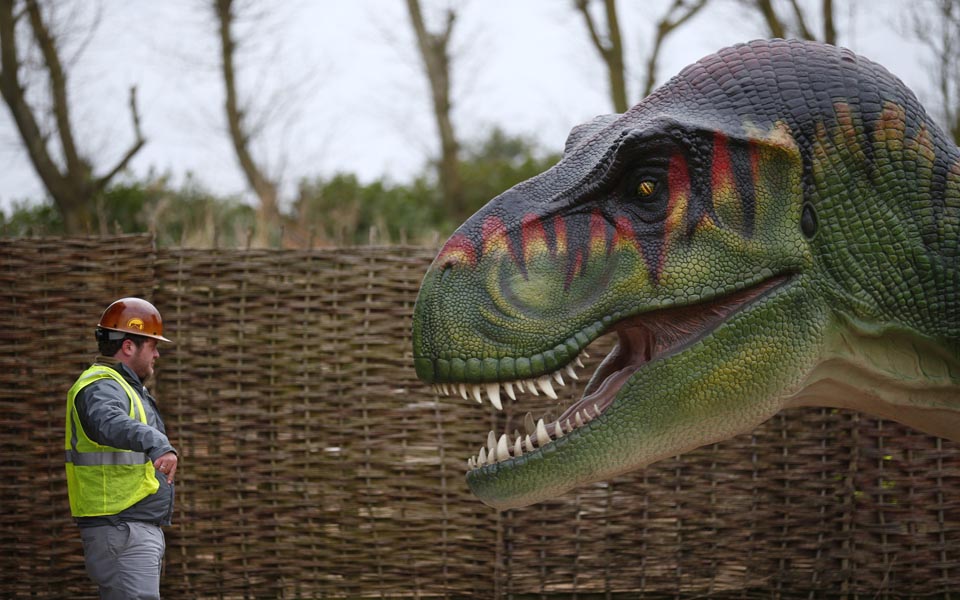 αντιμέτωποι-με-τους-δεινόσαυρους-2008451