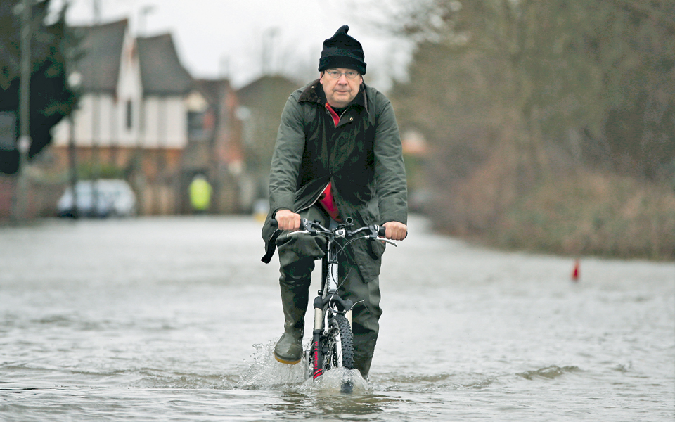 στο-έλεος-της-θεομηνίας-η-βρετανία-2006601