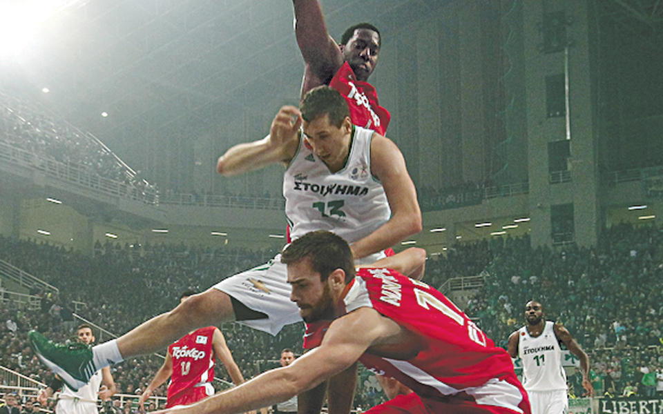 τελευταία-στάση-πριν-από-τον-εμφύλιο-2006634