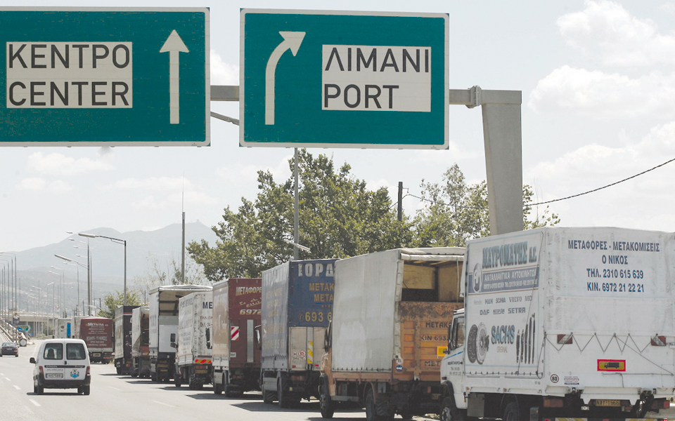 εξυπνα-φορτηγά-χωρίς-στάσεις-στη-θεσ-2007090