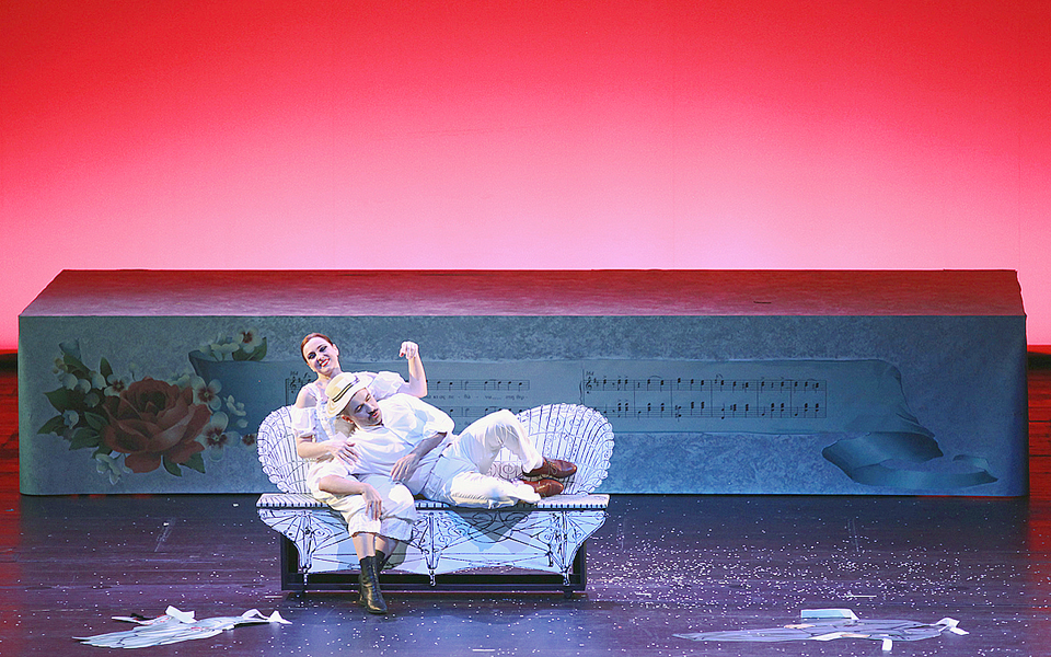 πικ-νικ-πέρα-από-μία-οπερέτα-2008277