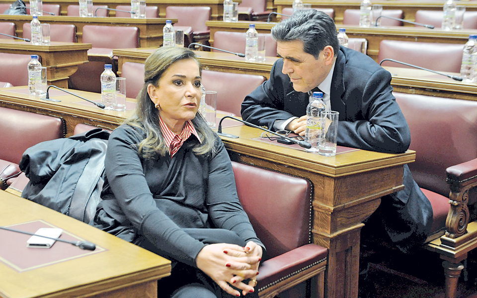 πάνω-απ-όλα-άνθρωπος-2009209