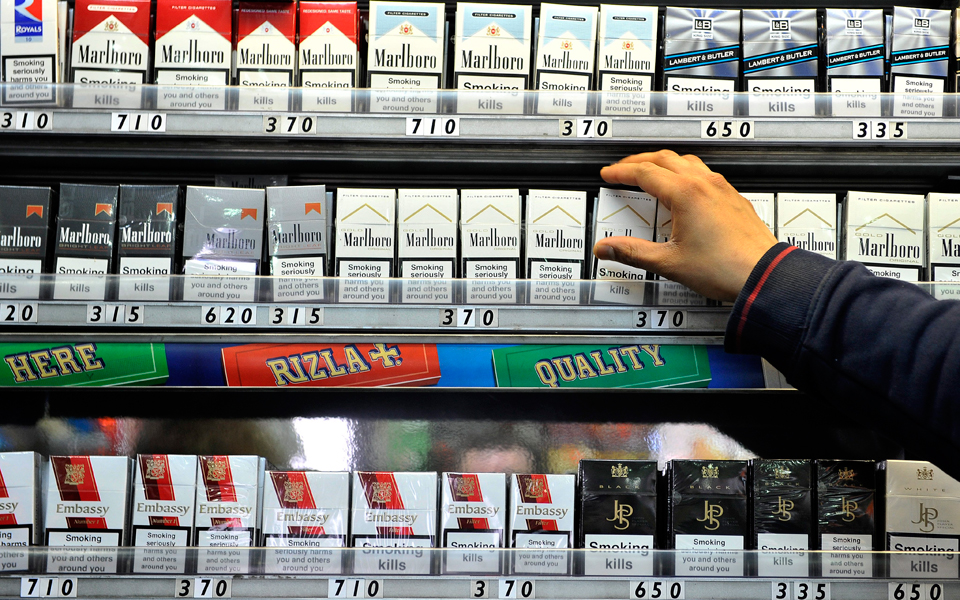 στα-2-3-του-πακέτου-των-τσιγάρων-οι-προει-2009446