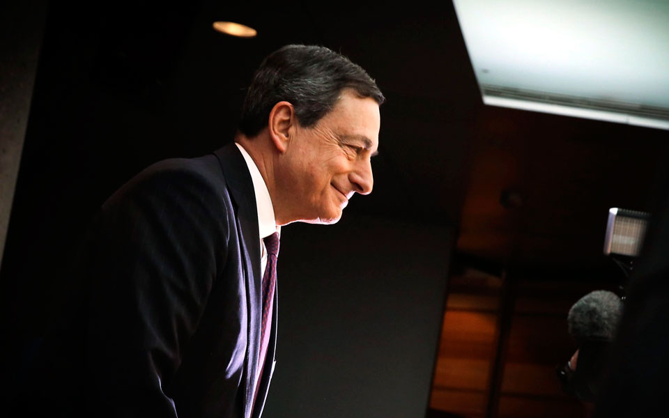 κορυφώνεται-η-αντιπαράθεση-στην-ευρώ-2006202