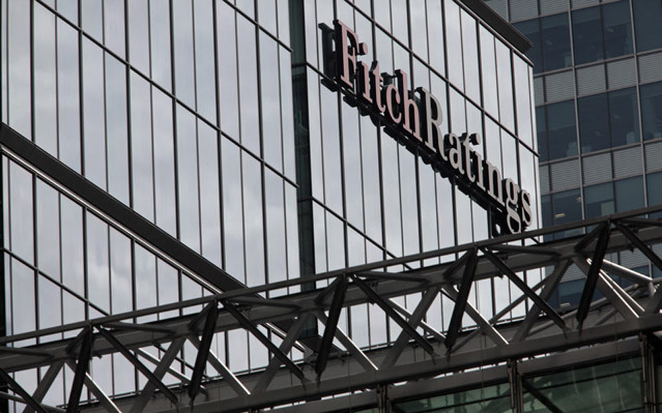 fitch-επιβράδυνση-των-νέων-επισφαλών-στεγ-2005246