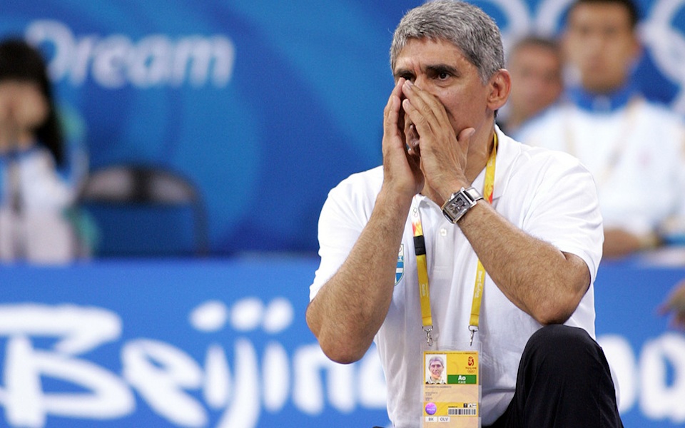 κλείνει-προπονητής-στην-εθνική-2005760