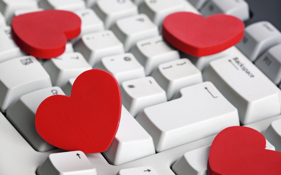 eset-διαδικτυακές-απάτες-στο-όνομα-του-α-2006982