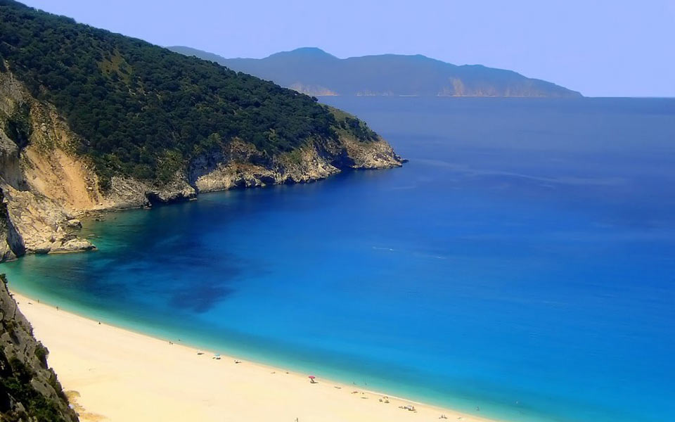 υπουργείο-ανάπτυξης-ζεστό-το-επενδυτ-2007744