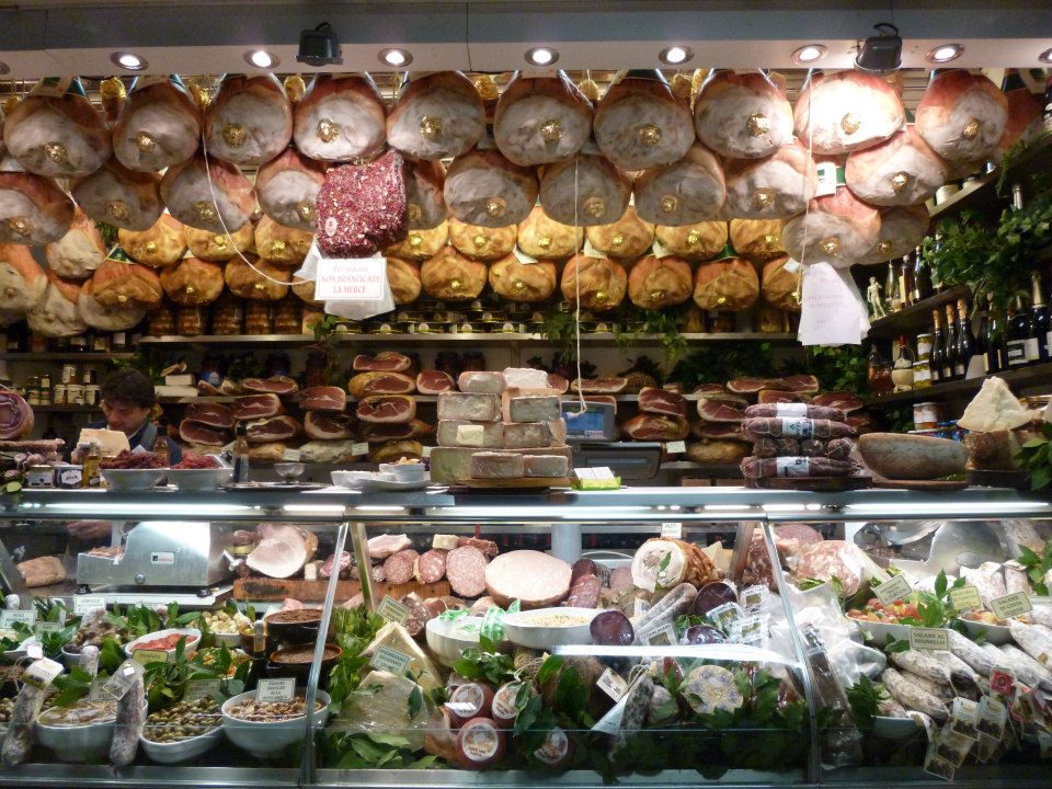 ιταλία-σε-πτωτική-πορεία-οι-πωλήσεις-λ-2009085