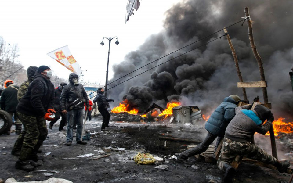 κάλεσμα-σε-νέες-μαζικές-διαδηλώσεις-σ-2007036