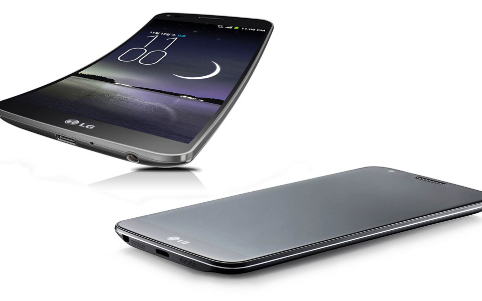 το-πρώτο-κινητό-με-κυρτή-οθόνη-2007282