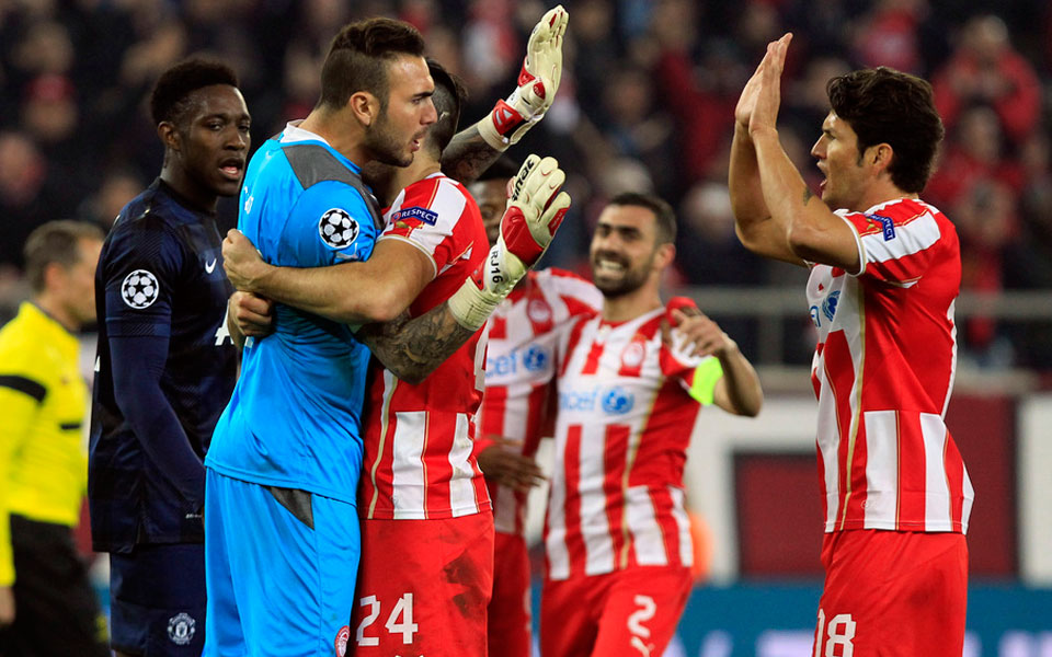 πατάει-γερά-2009423