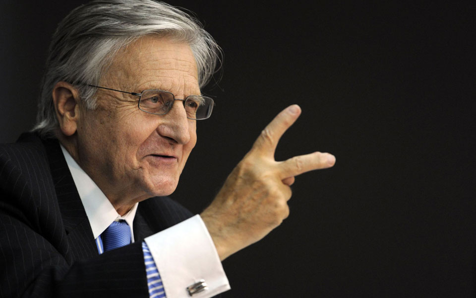 ζαν-κλοντ-τρισέ-ναι-στην-ελάφρυνση-του-2005987