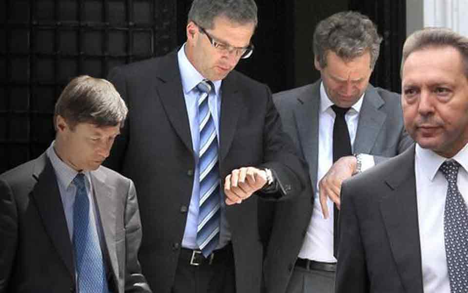 προβολή-της-επανέναρξης-των-συνομιλι-2008859