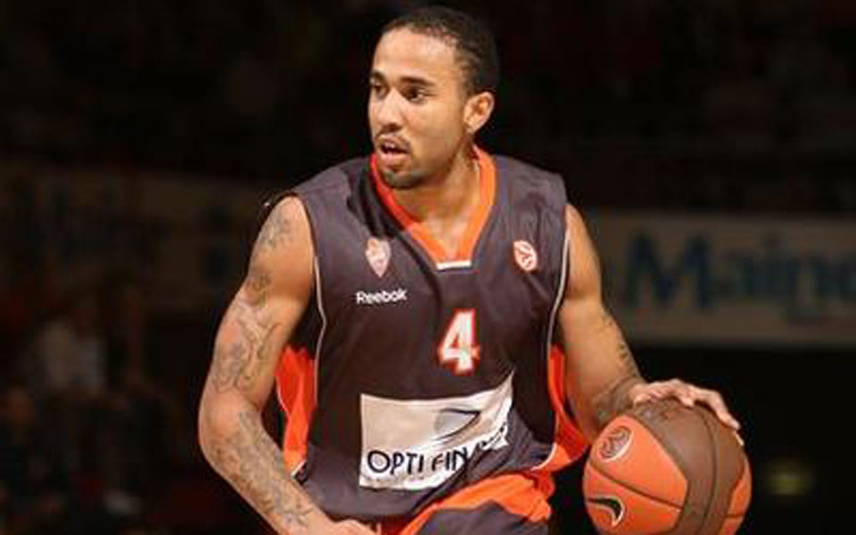 ελεύθερος-έμεινε-ο-ζακ-ράιτ-υπογράφει-2008148