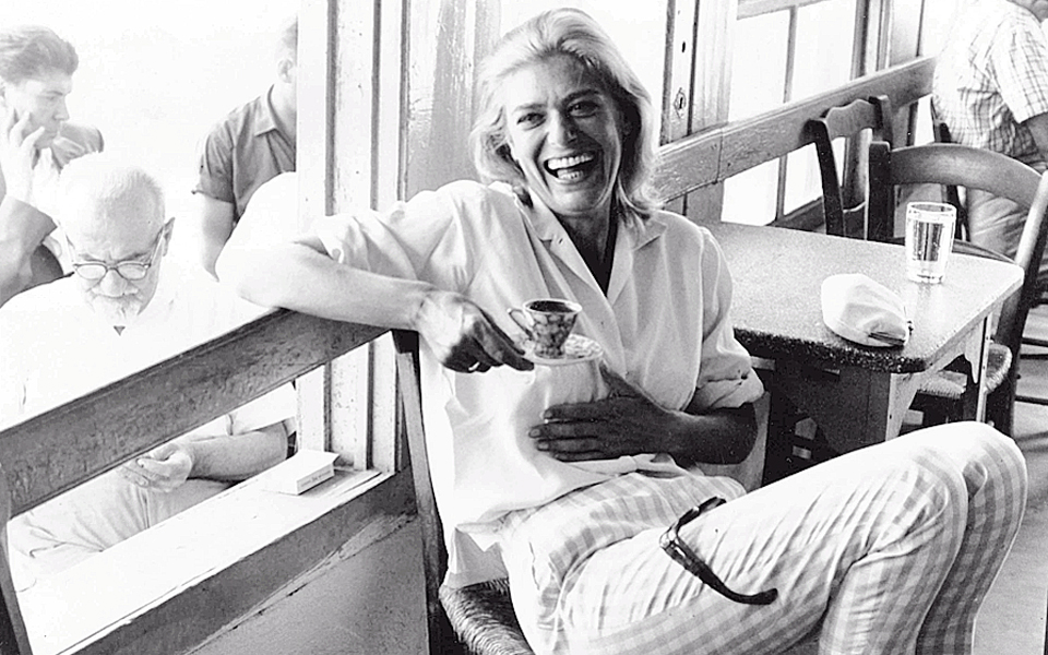 οδός-μελίνας-μερκούρη-στο-μ-μπενάκη-2010162