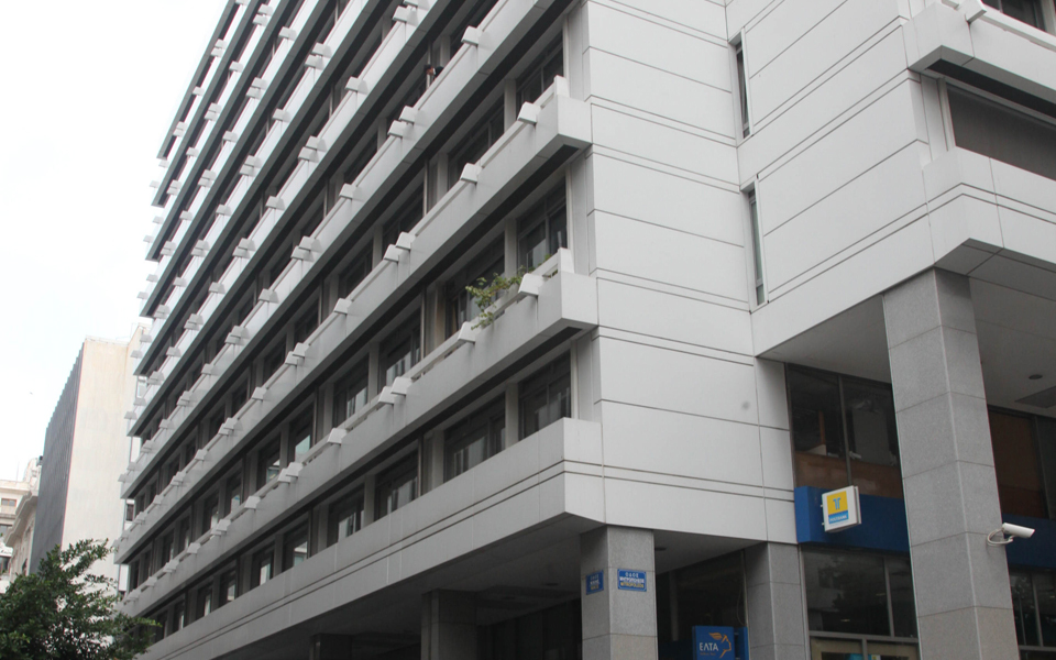 χωρίς-τη-σύμφωνη-γνώμη-της-τρόικας-μεί-2010338