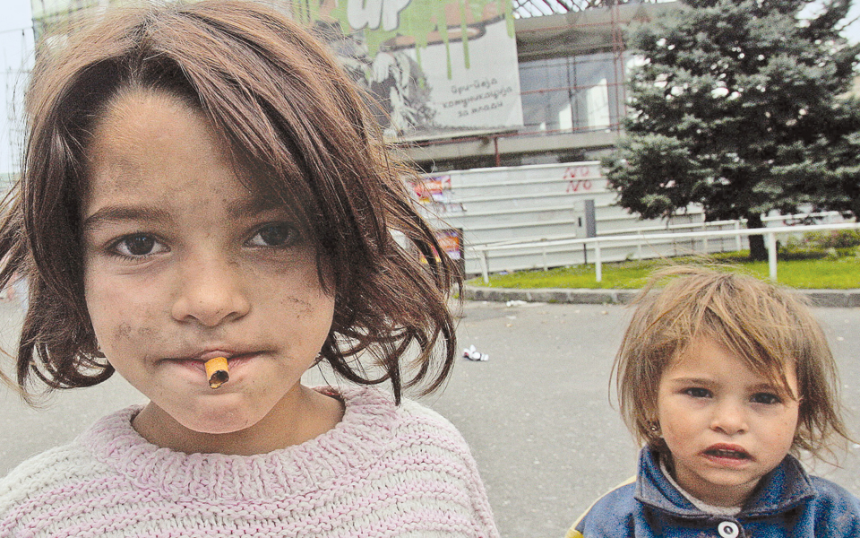 επικίνδυνο-το-παθητικό-κάπνισμα-για-τ-2010333