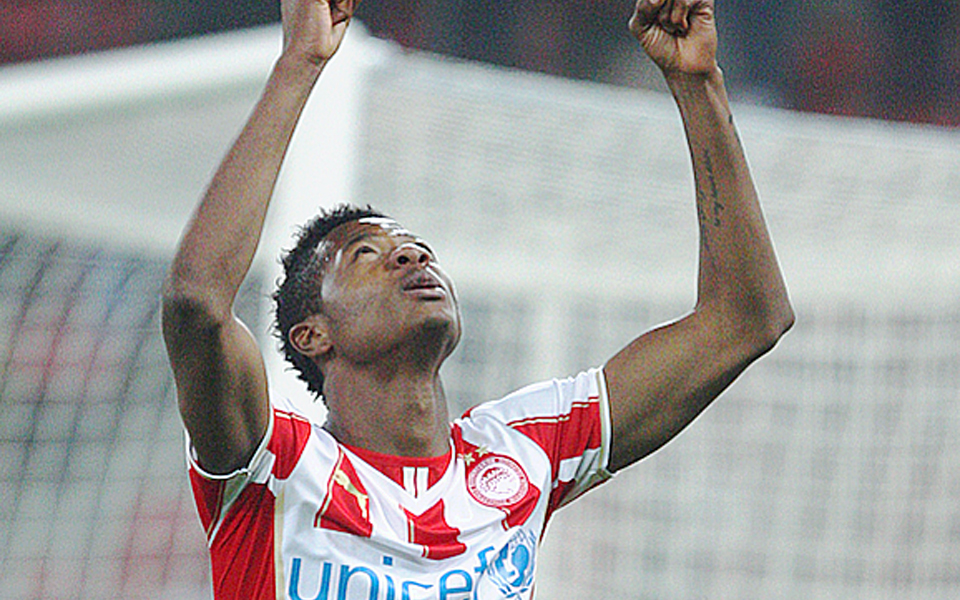 απολογήθηκαν-οι-ερυθρόλευκοι-2010611