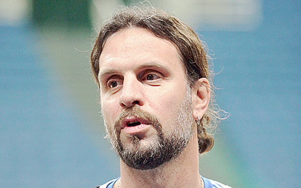 αποκαλυπτήρια-για-αλβέρτη-2011615