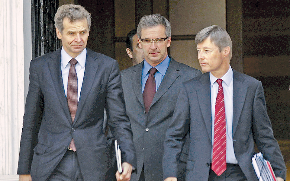 μείωση-τριετιών-για-μακροχρόνια-ανέρ-2012030