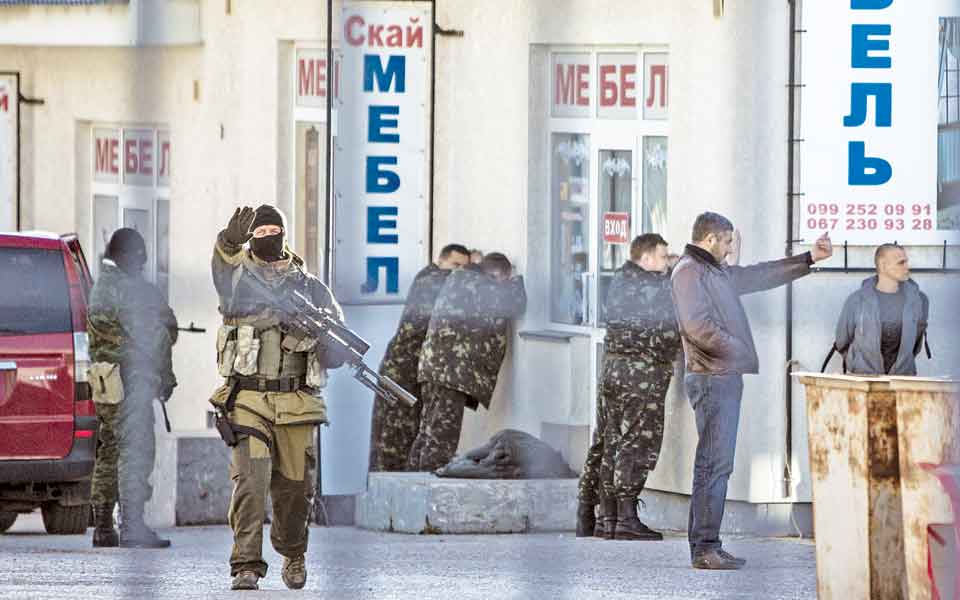 ο-πούτιν-υπέγραψε-για-προσάρτηση-2012653