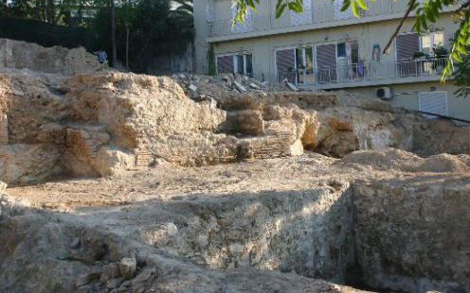 απαλλάσσονται-από-ετακ-και-εετα-τα-δεσ-2013328