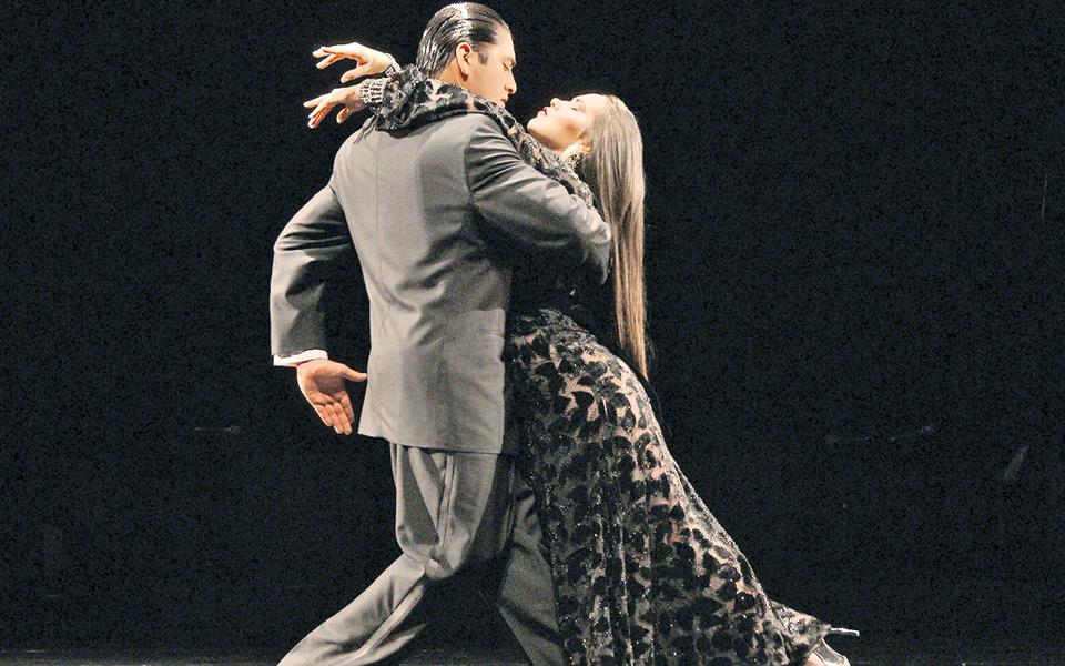 τάνγκο-ένα-αίσθημα-που-χορεύεται-2012941