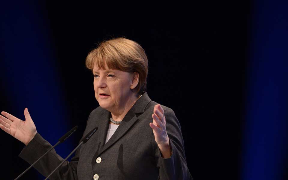 μέρκελ-η-ρωσία-έκλεψε-την-κριμαία-από-τ-2011366