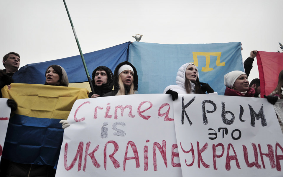 ουκρανία-εντάσεις-και-τραυματισμοί-δ-2009879