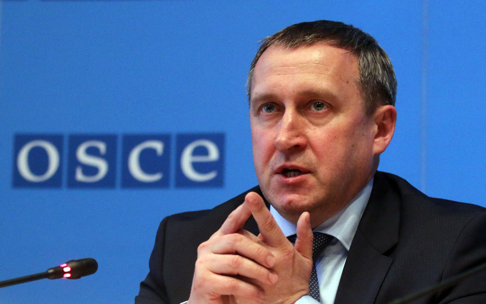 ουκρανία-καθ-οδόν-οι-πρώτοι-παρατηρη-2013391