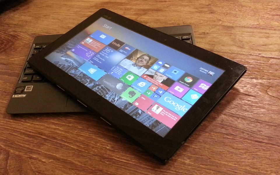 υβριδικό-μοντέλο-σε-διπλό-ρόλο-2009906