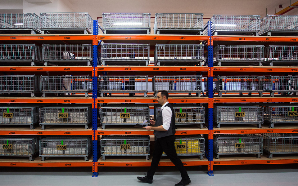 σούπερ-μάρκετ-πολύτιμων-μετάλλων-2013672