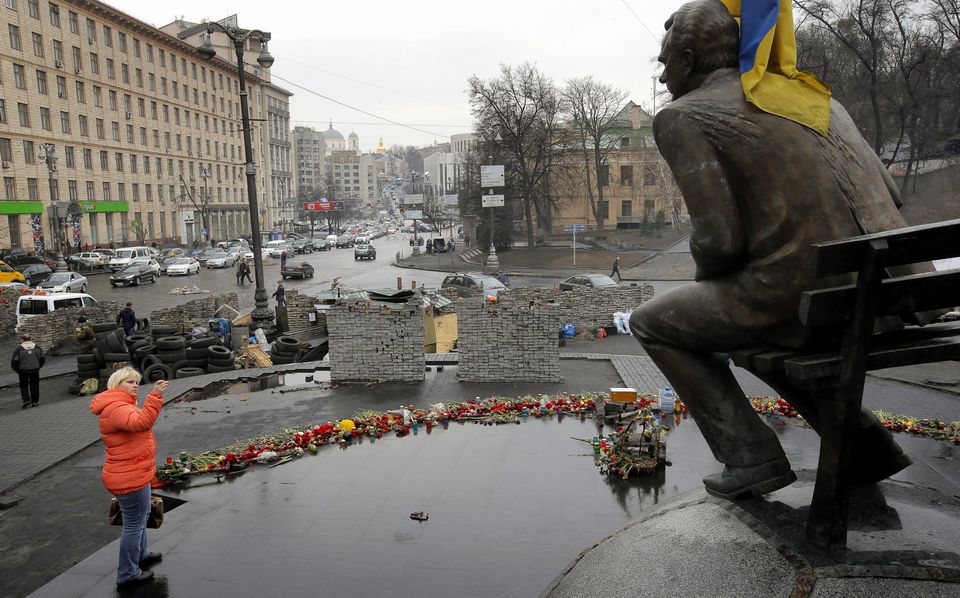 ουκρανία-πακέτο-18-δισ-δολ-από-δντ-με-αντ-2013995