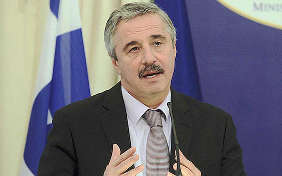 μανιάτης-η-ελλάδα-ενάντια-στην-καλλι-2011162