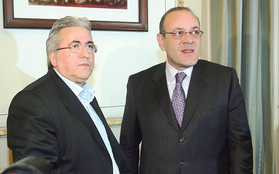 δυσαρέσκεια-για-τις-αλλαγές-στα-εργασ-2012070