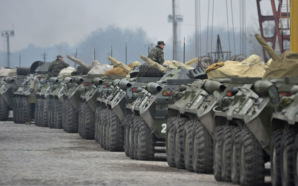 πόλεμος-στην-ουκρανία-ομοβροντία-διε-2011015